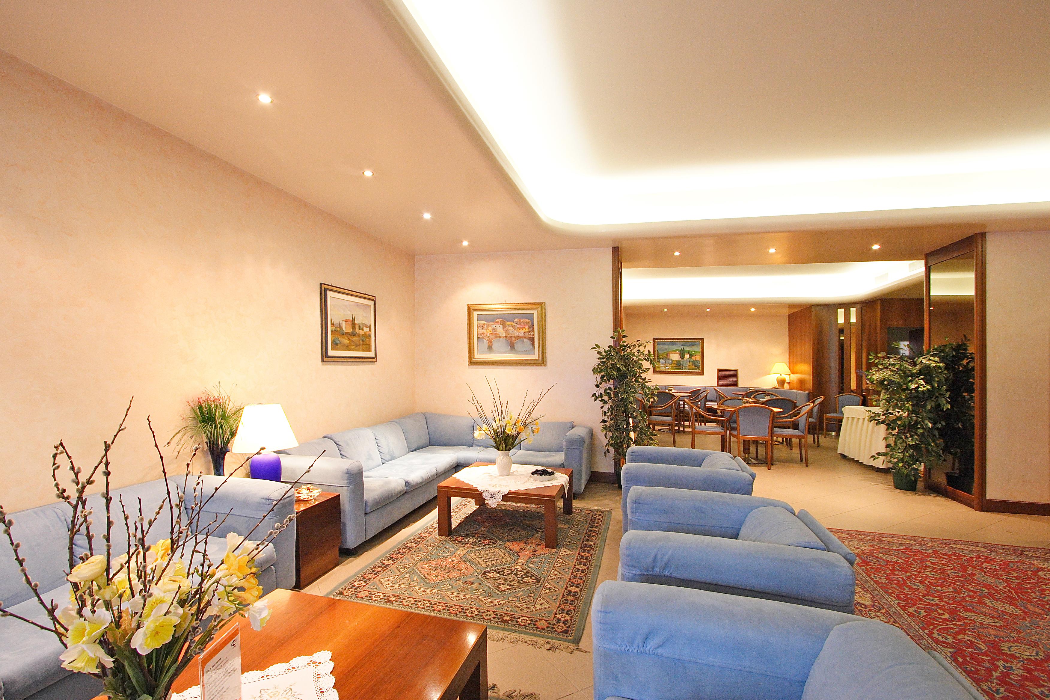 Hotel Roma Trieste Luaran gambar