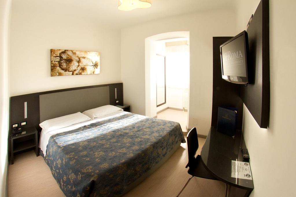 Hotel Roma Trieste Luaran gambar