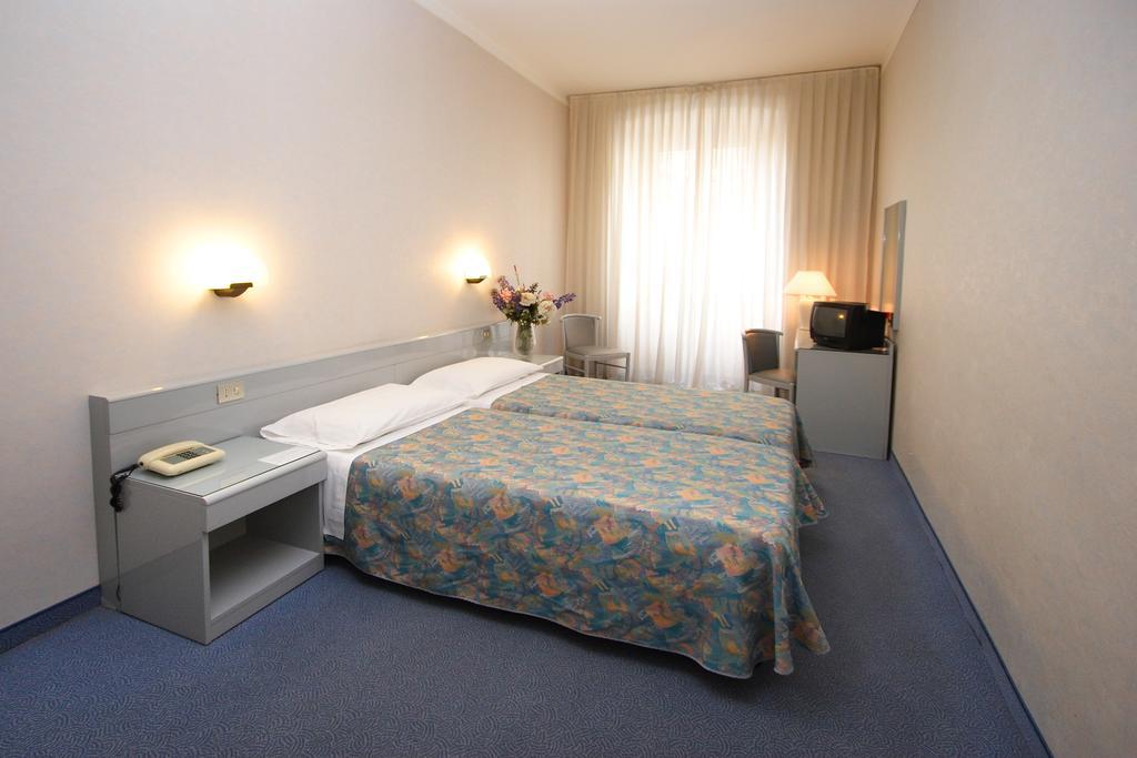 Hotel Roma Trieste Bilik gambar