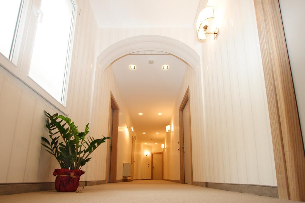 Hotel Roma Trieste Luaran gambar